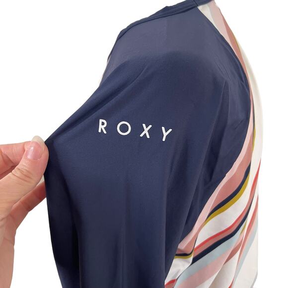 Women's Roxy long sleeved colorful striped rash guard - Medium - Picture 2 of 4
